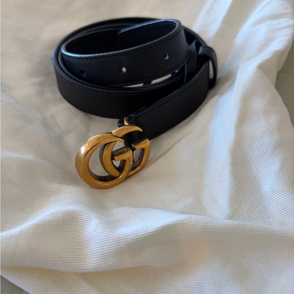 Gucci GG Marmont Black/ Bronze size 80. Great shape w/ designer dust bag.